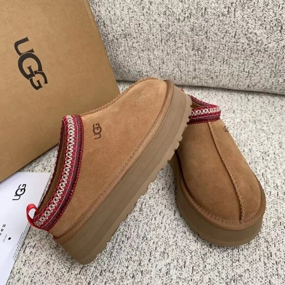 UGG Tazz Chestnut Platform Slippers Sandals - Picture 6 of 8